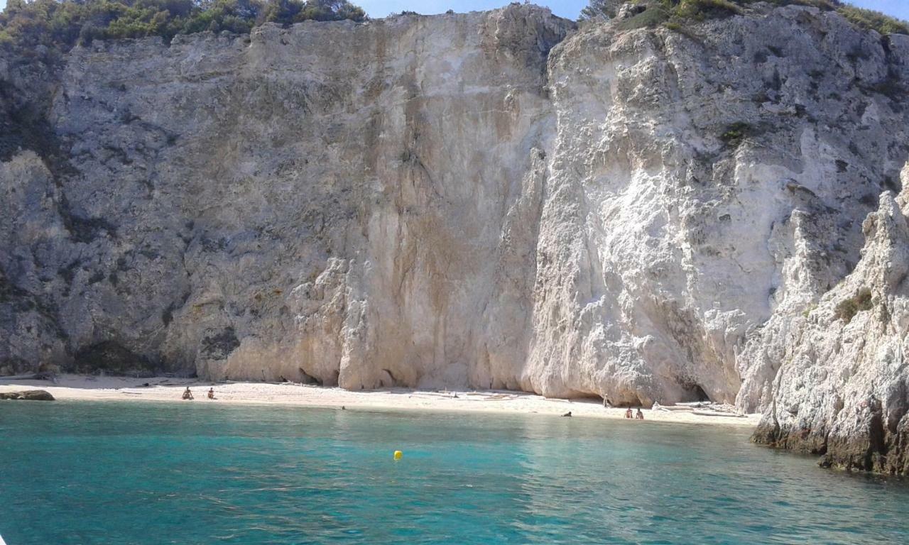 Appartamento Tra Mare E Lago Foce Varano Exterior foto